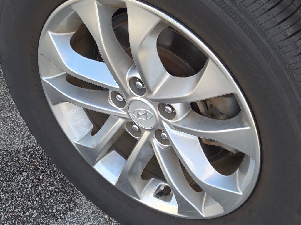 used 2020 Hyundai Santa Fe car, priced at $18,795
