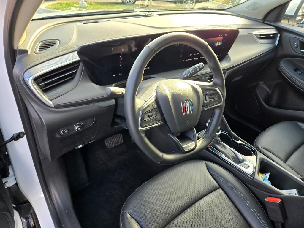 used 2023 GMC Canyon car, priced at $33,618