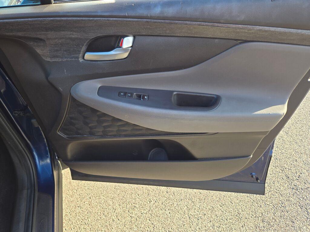 used 2020 Hyundai Santa Fe car, priced at $17,495