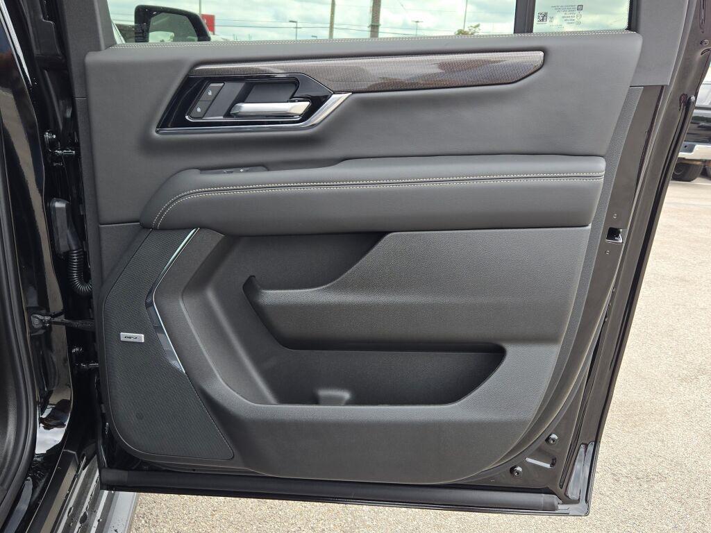 new 2025 GMC Yukon XL car, priced at $82,905