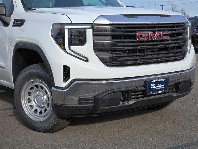 new 2025 GMC Sierra 1500 car, priced at $40,140