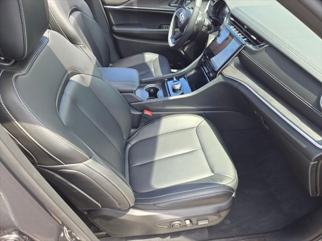 used 2025 Jeep Grand Cherokee car, priced at $45,995