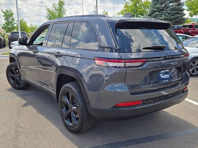 used 2025 Jeep Grand Cherokee car, priced at $45,995