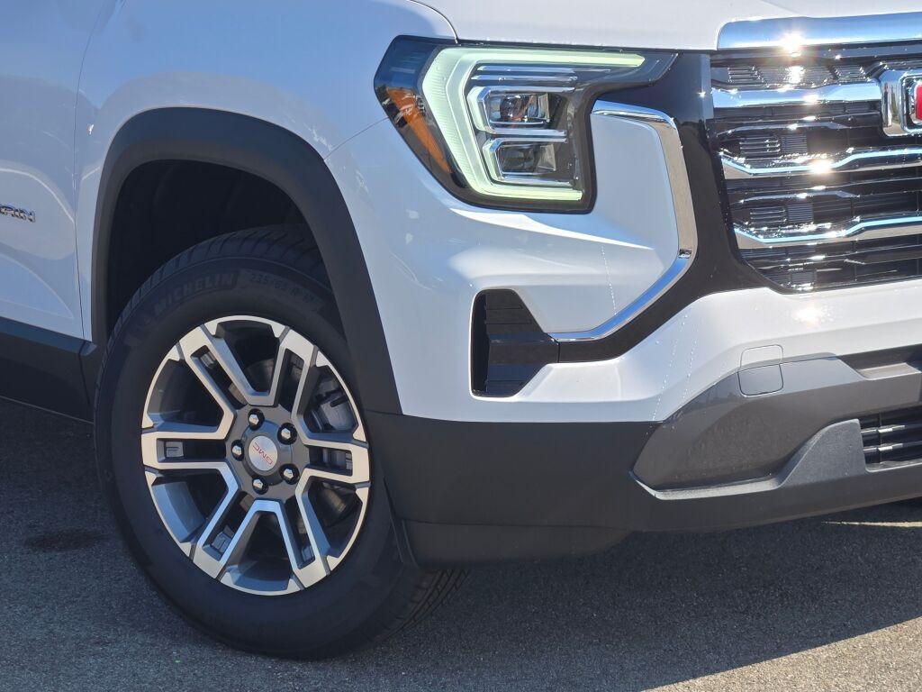new 2026 GMC Terrain car, priced at $32,295