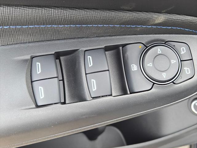 new 2025 Buick Envista car, priced at $30,065
