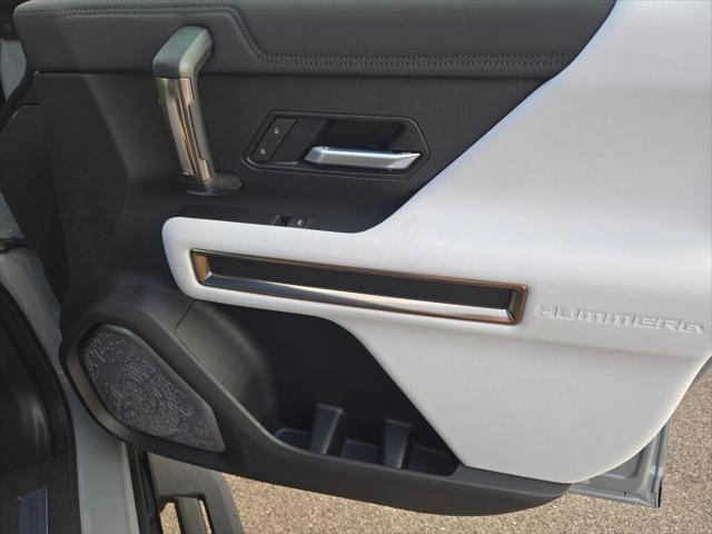 new 2025 GMC HUMMER EV SUV car, priced at $106,265