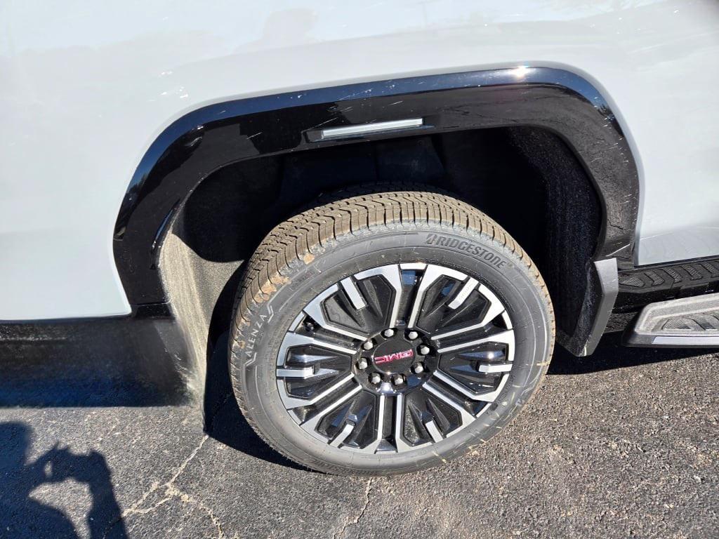 new 2026 GMC Sierra 1500 car, priced at $69,995