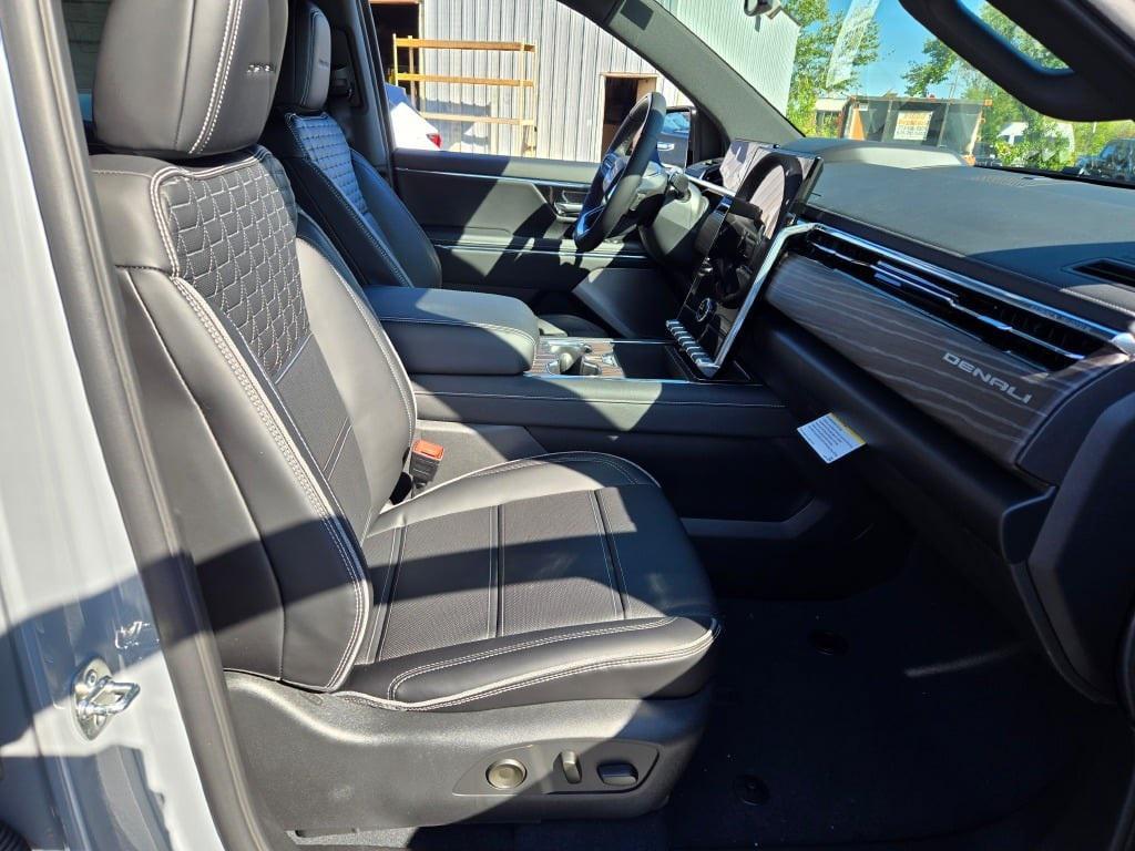 new 2026 GMC Sierra 1500 car, priced at $69,995