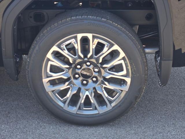 new 2025 GMC Sierra 1500 car, priced at $79,005