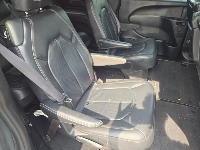 used 2021 Chrysler Pacifica car, priced at $30,748