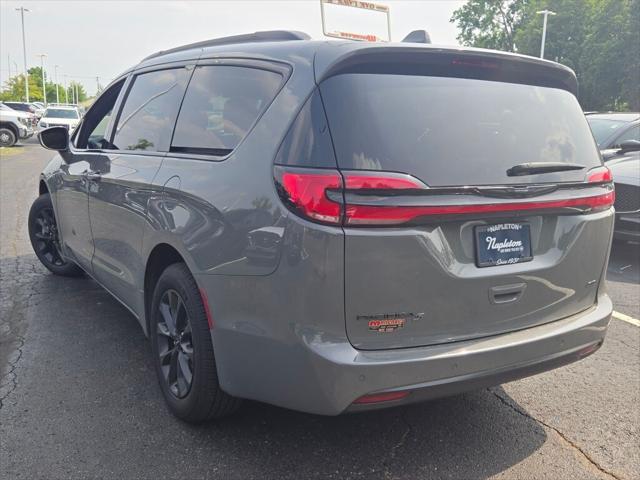 used 2021 Chrysler Pacifica car, priced at $30,748