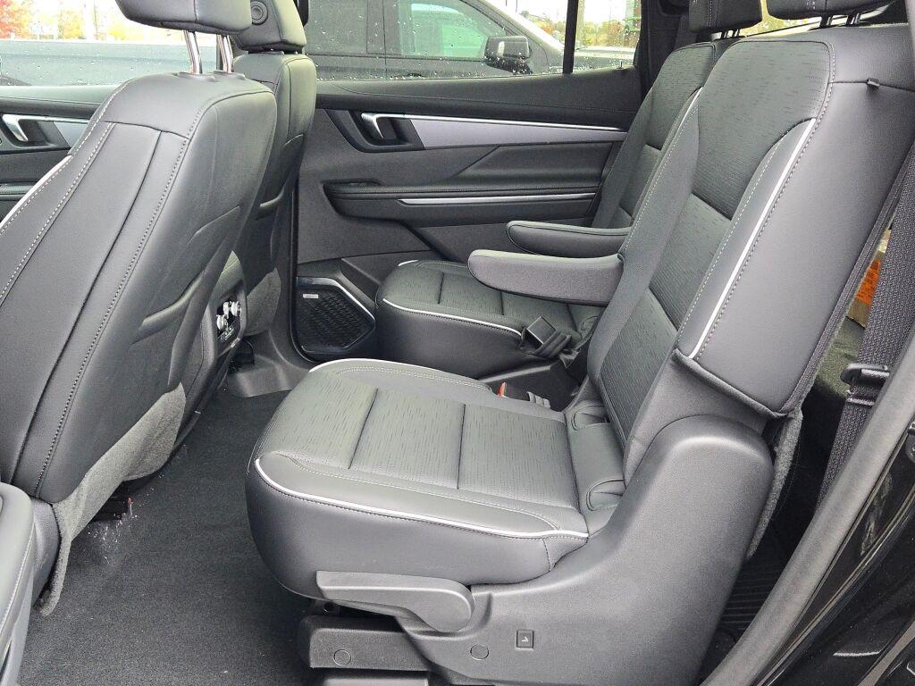 new 2025 Buick Enclave car, priced at $51,680