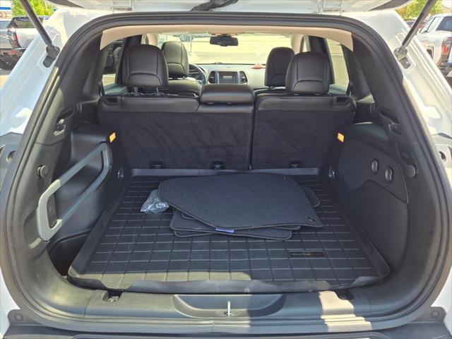 used 2017 Jeep Cherokee car, priced at $14,748