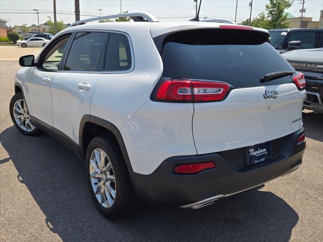 used 2017 Jeep Cherokee car, priced at $14,748