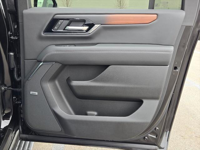 new 2025 GMC Yukon XL car, priced at $97,470