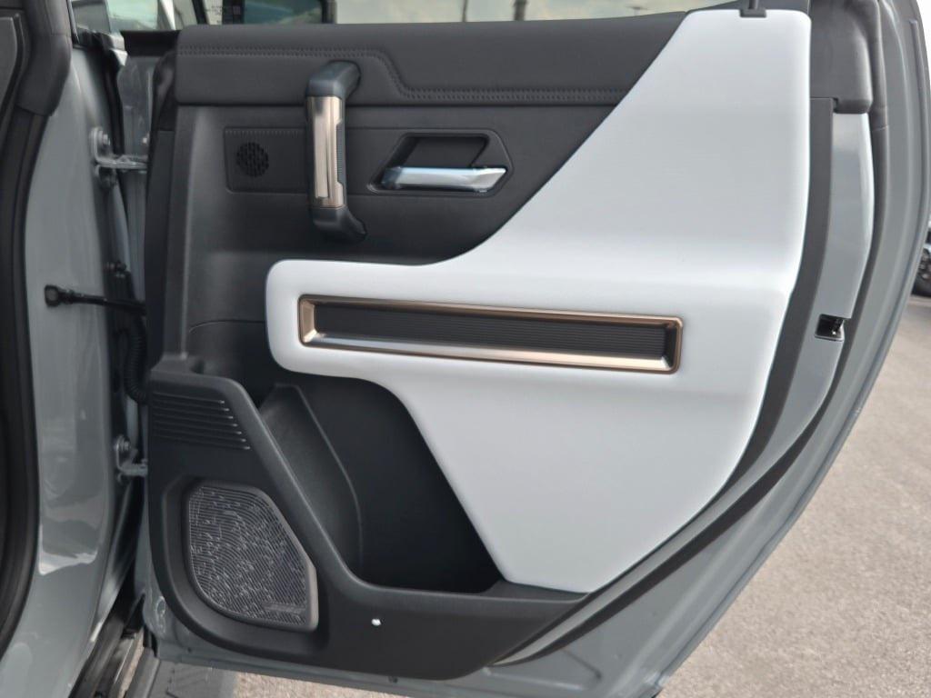 new 2025 GMC HUMMER EV Pickup car, priced at $98,165