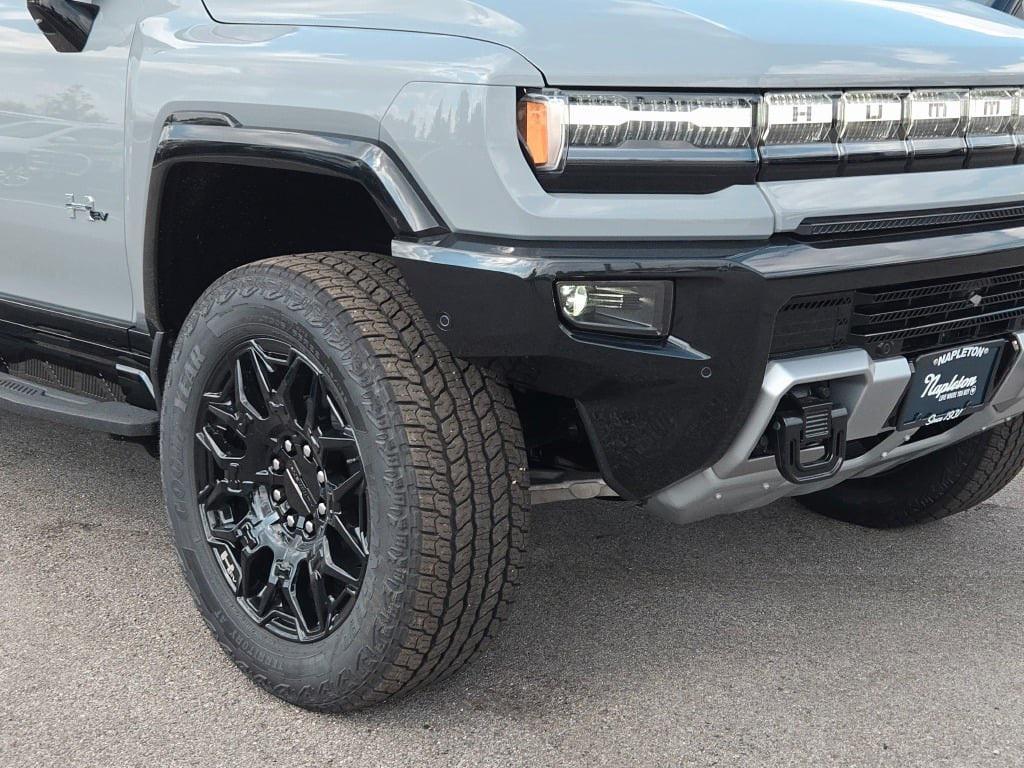 new 2025 GMC HUMMER EV Pickup car, priced at $98,165