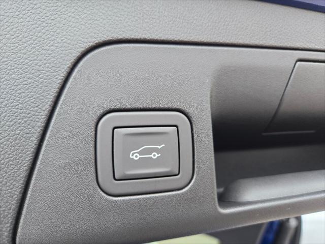 new 2025 Buick Envision car, priced at $44,845