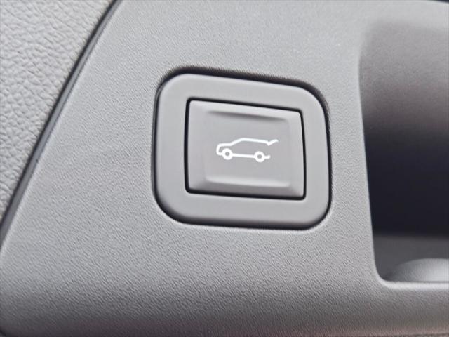 new 2025 Buick Envision car, priced at $41,735
