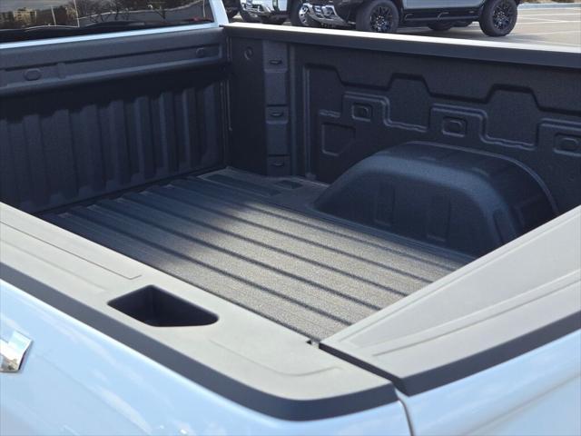 new 2025 GMC Sierra 1500 car, priced at $41,705