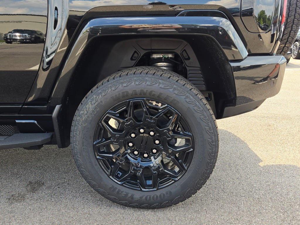 new 2025 GMC HUMMER EV SUV car, priced at $96,995