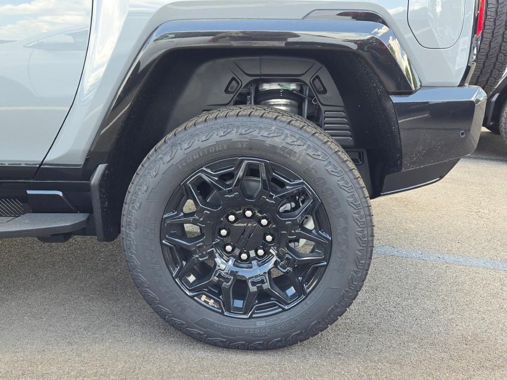 new 2025 GMC HUMMER EV SUV car, priced at $96,165