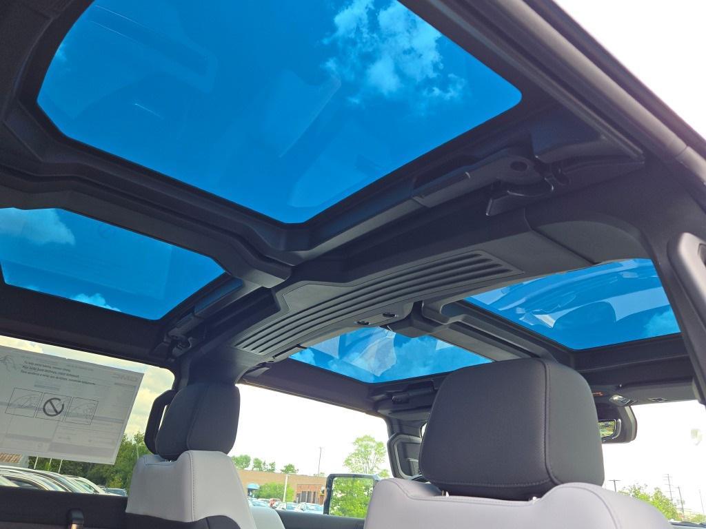 new 2025 GMC HUMMER EV SUV car, priced at $96,165