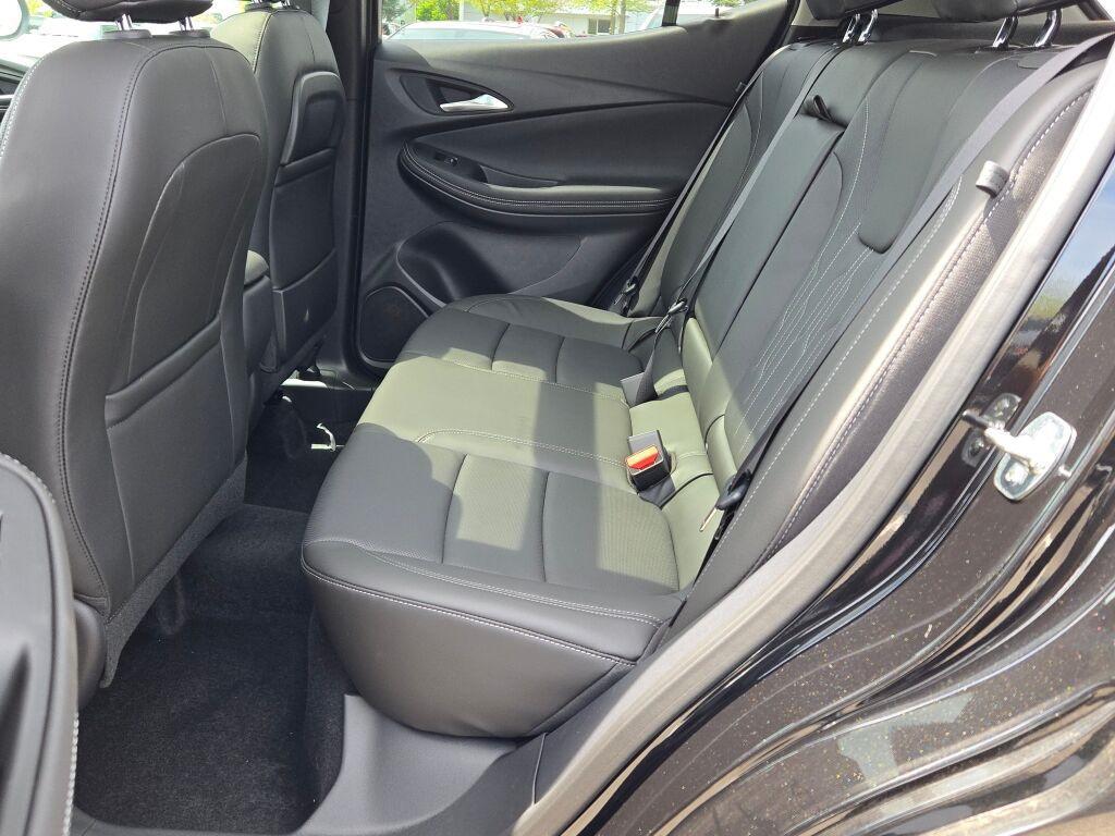 new 2025 Buick Encore GX car, priced at $35,580