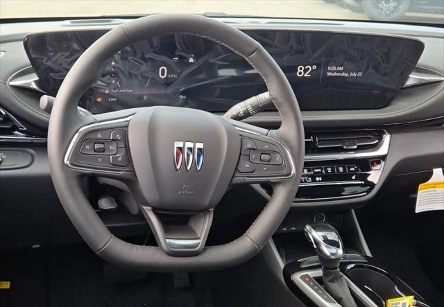 new 2025 Buick Envista car, priced at $29,585