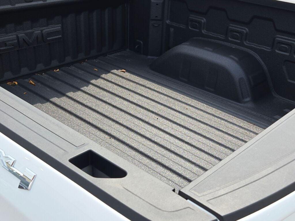 new 2025 GMC Sierra 1500 car, priced at $53,920