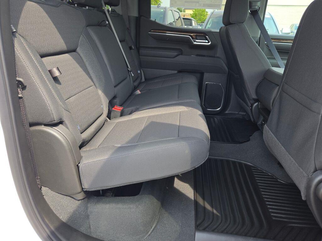 new 2025 GMC Sierra 1500 car, priced at $53,920