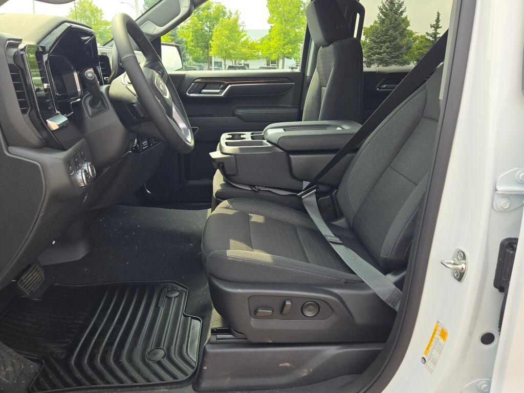 new 2025 GMC Sierra 1500 car, priced at $53,920