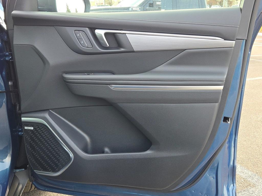 new 2025 Buick Enclave car, priced at $42,890