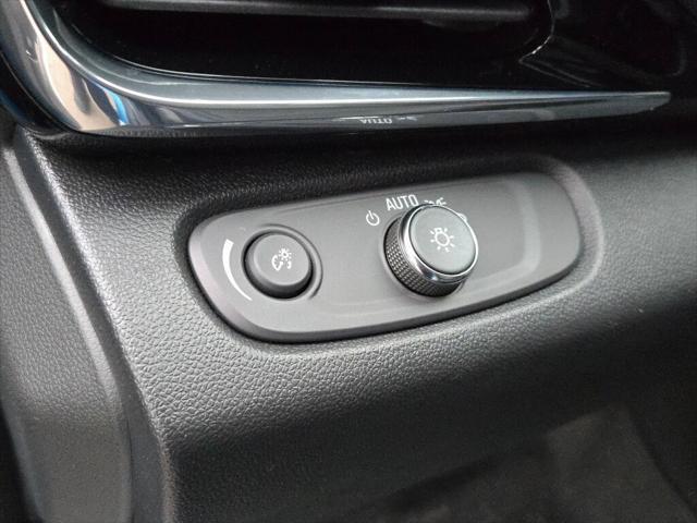 new 2025 Buick Envista car, priced at $28,180