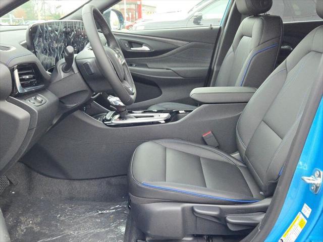 new 2025 Buick Envista car, priced at $28,180