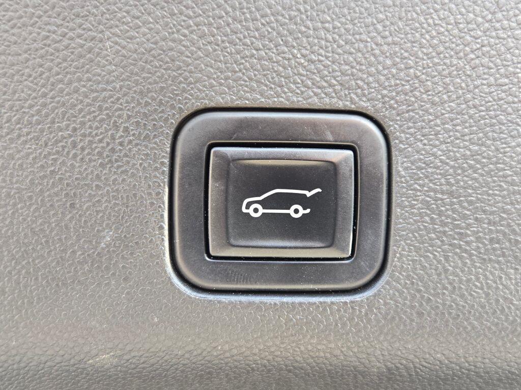 used 2022 Chevrolet Tahoe car, priced at $56,995