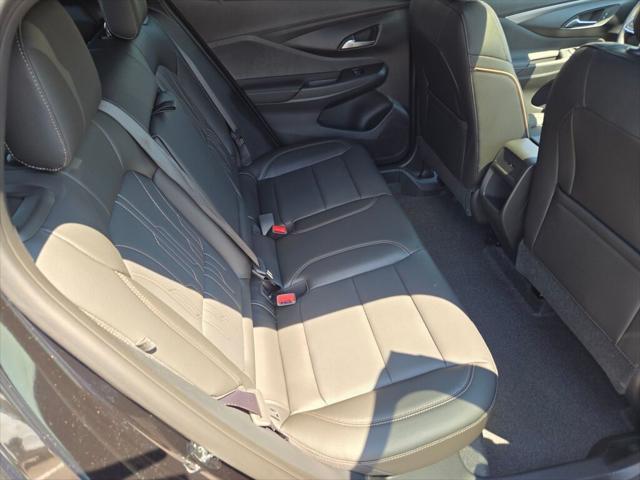 new 2025 Buick Envista car, priced at $29,585