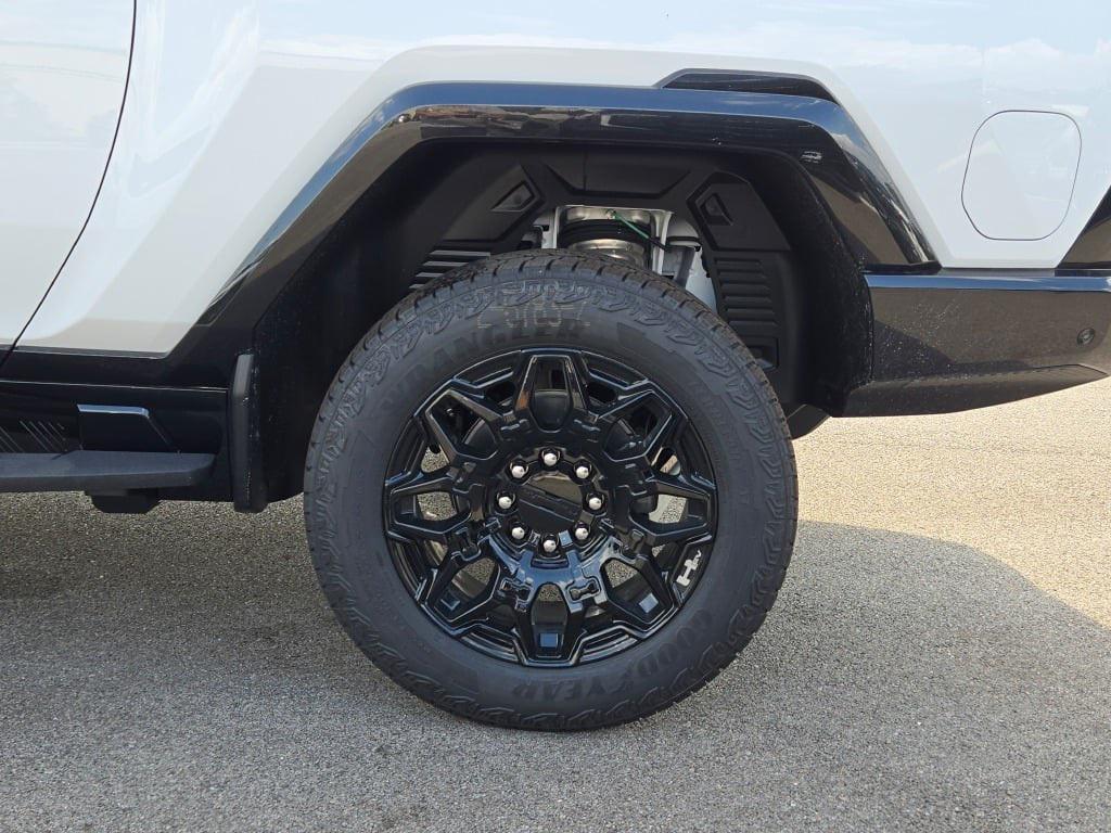 new 2025 GMC HUMMER EV Pickup car, priced at $97,540