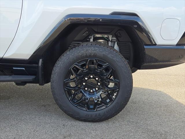 new 2025 GMC HUMMER EV Pickup car, priced at $97,540