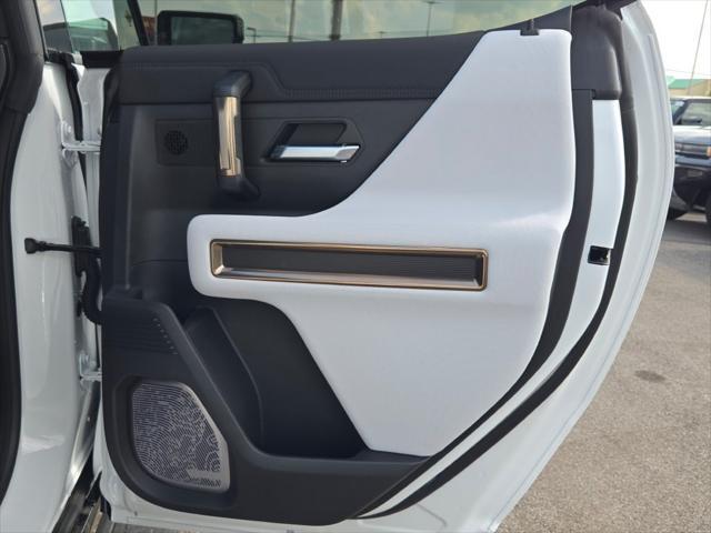 new 2025 GMC HUMMER EV Pickup car, priced at $97,540