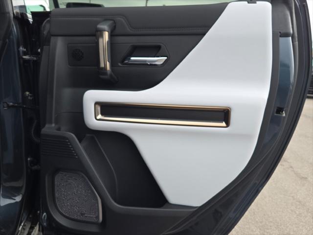 new 2025 GMC HUMMER EV Pickup car, priced at $96,470