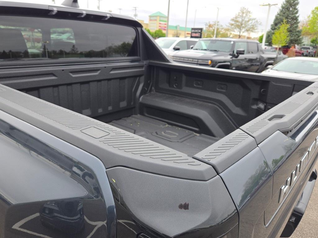 new 2025 GMC HUMMER EV Pickup car, priced at $99,470