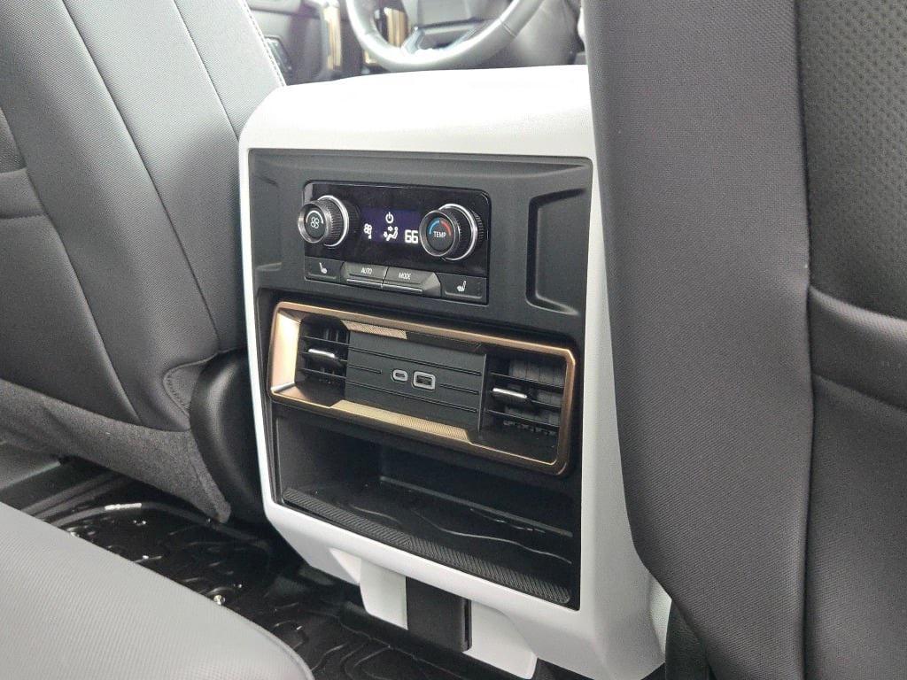 new 2025 GMC HUMMER EV Pickup car, priced at $99,470