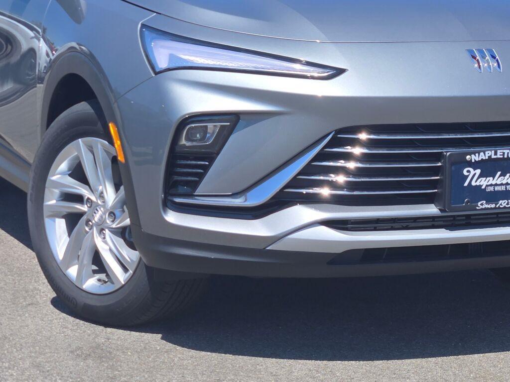new 2025 Buick Envista car, priced at $24,185