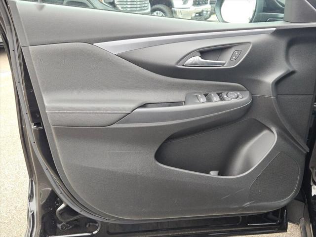 new 2025 Buick Envista car, priced at $27,180