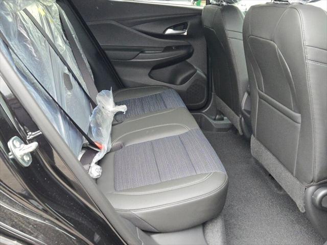 new 2025 Buick Envista car, priced at $27,180