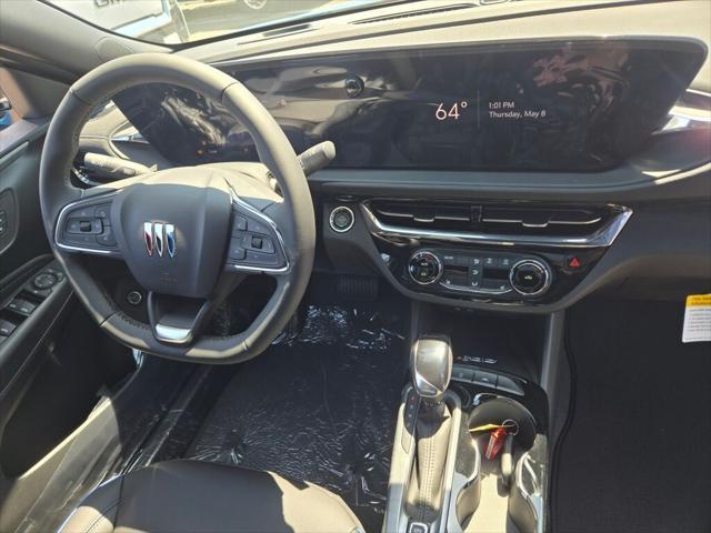 new 2025 Buick Envista car, priced at $29,995
