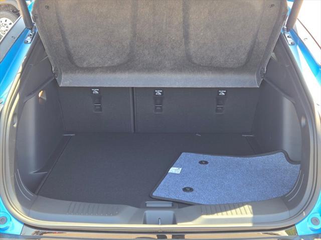new 2025 Buick Envista car, priced at $29,995