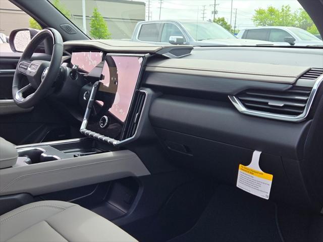 new 2025 GMC Acadia car, priced at $53,680