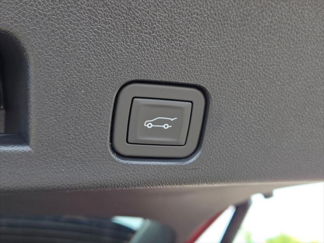 new 2025 GMC Acadia car, priced at $53,680